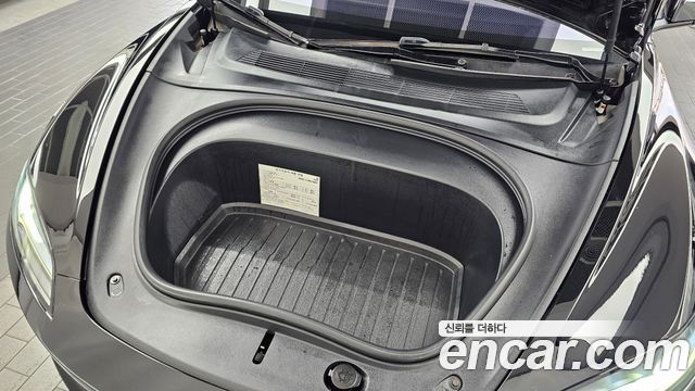 Tesla Model 3 Long Range AWD 2024 — фото 6