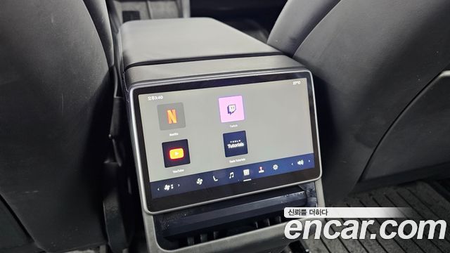Tesla Model 3 Long Range AWD 2024 — фото 38