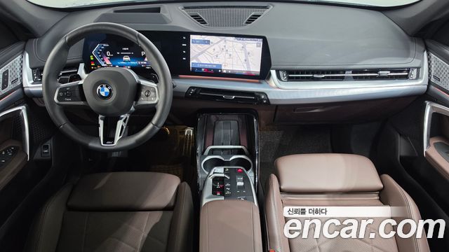 BMW X1 (U11) xDrive 20i M Sport 2025 — фото 7