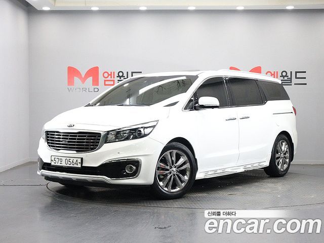 Kia Carnival 7-seater Limousine President