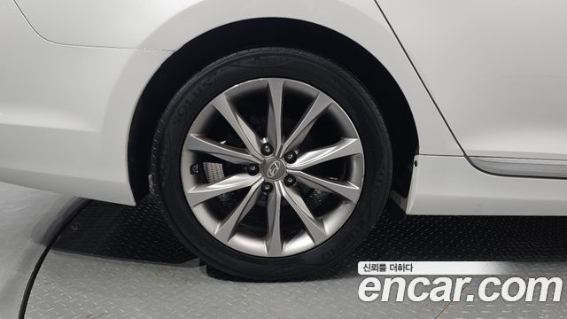 Hyundai Grandeur (HG) HG300 Premium 2016 — фото 5
