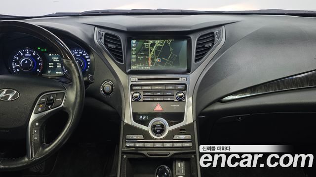 Hyundai Grandeur (HG) HG300 Premium 2016 — фото 14