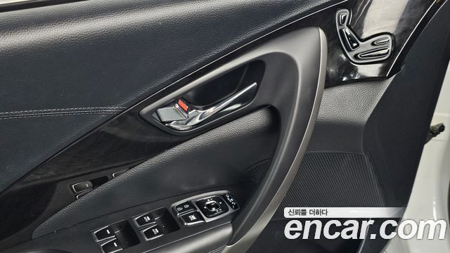 Hyundai Grandeur (HG) HG300 Premium 2016 — фото 29