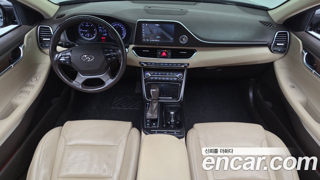 Hyundai Grandeur (IG) 2.2 Diesel Premium Special 2017 — фото 7