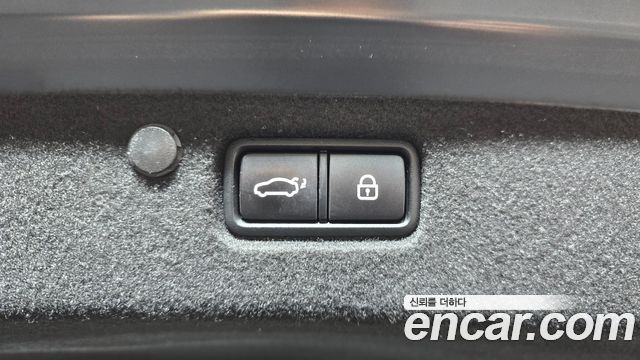 Hyundai Grandeur (IG) 2.2 Diesel Premium Special 2017 — фото 17