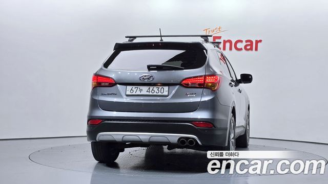 Hyundai Santa Fe (DM) Diesel(e-VGT) 2.2 4WD Premium 2013 — фото 4