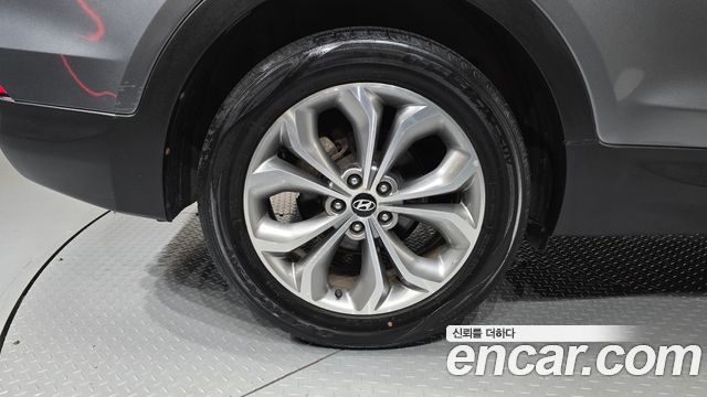 Hyundai Santa Fe (DM) Diesel(e-VGT) 2.2 4WD Premium 2013 — фото 5