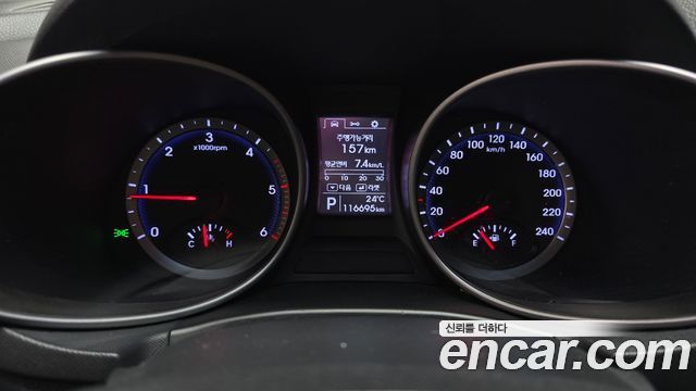 Hyundai Santa Fe (DM) Diesel(e-VGT) 2.2 4WD Premium 2013 — фото 8