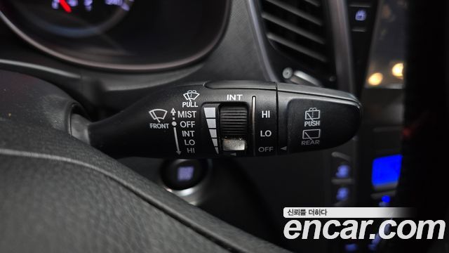 Hyundai Santa Fe (DM) Diesel(e-VGT) 2.2 4WD Premium 2013 — фото 27