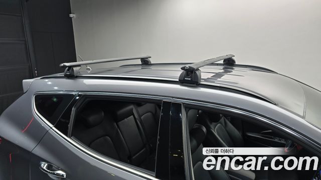 Hyundai Santa Fe (DM) Diesel(e-VGT) 2.2 4WD Premium 2013 — фото 32