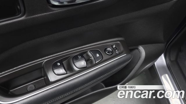 Renault Korea QM6 Gasoline 2WD RE Signature 2019 — фото 29