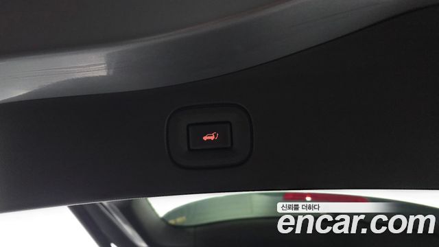 Renault Korea QM6 Gasoline 2WD RE Signature 2019 — фото 32