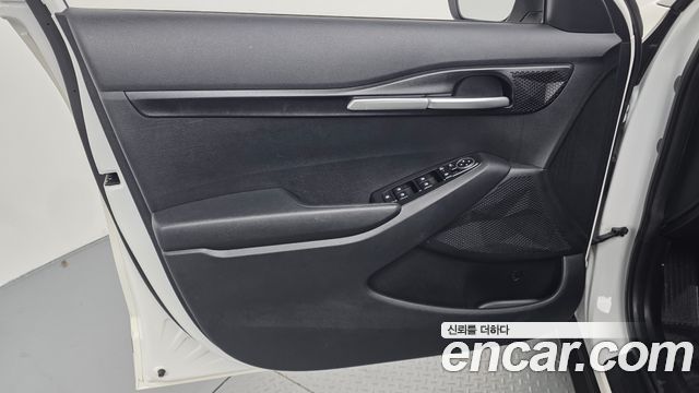 Kia Seltos Gasoline 1.6 Turbo 4WD Trendy 2024 — фото 24