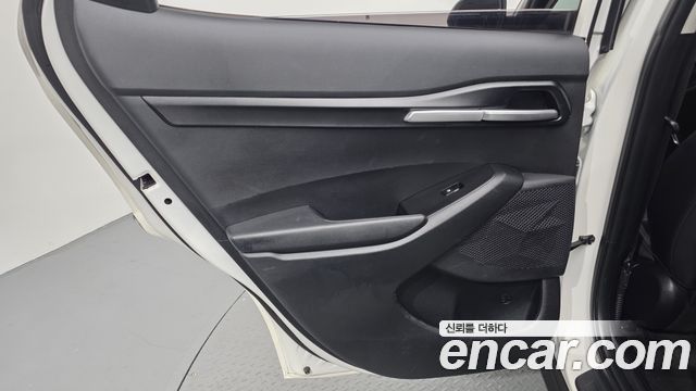 Kia Seltos Gasoline 1.6 Turbo 4WD Trendy 2024 — фото 25