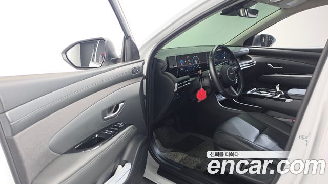 Hyundai Tucson (NX4) Gasoline 1.6 Turbo 2WD Premium 2025 — фото 10