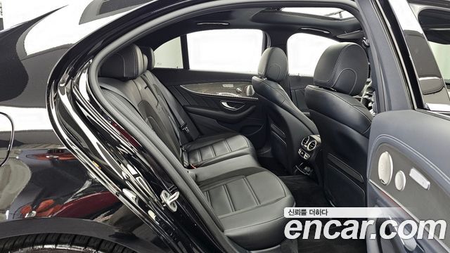 Mercedes-Benz E-Class (W213) E53 AMG 4MATIC+ 2022 — фото 11