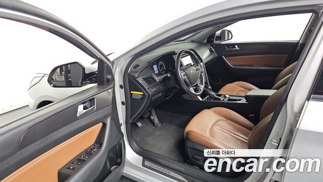 Hyundai Sonata (LF) 2.4 Exclusive 2015 — фото 10