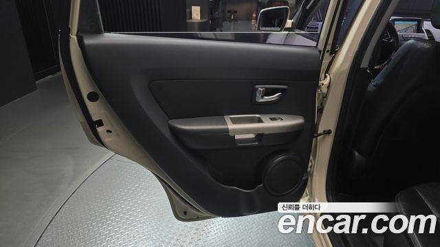 Kia Soul 1.6 GDI Luxury Standard 2012 — фото 19
