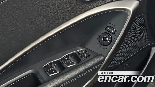 Hyundai Santa Fe The Prime Diesel 2.0 2WD Modern 2016 — фото 26