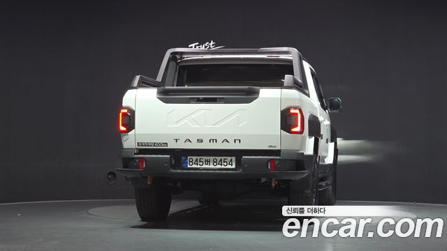 Kia Tasman 2.5T Gasoline 4WD X-Pro 2026 — фото 4