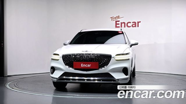 Genesis GV70 2.5T Gasoline 2WD 2024 — фото 3