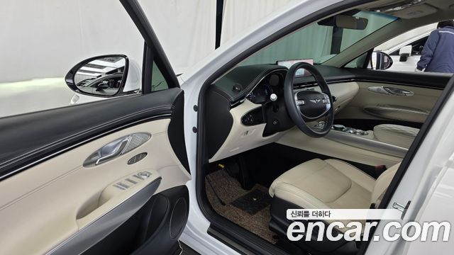 Genesis GV70 2.5T Gasoline 2WD 2024 — фото 10