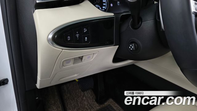 Genesis GV70 2.5T Gasoline 2WD 2024 — фото 18