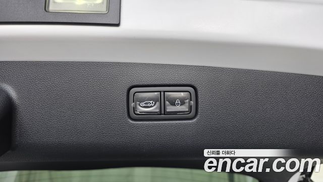 Genesis GV70 2.5T Gasoline 2WD 2024 — фото 29