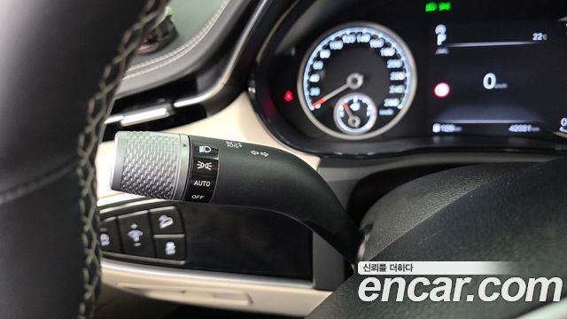 Genesis GV70 2.5T Gasoline 2WD 2024 — фото 33