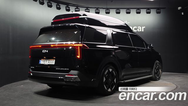 Kia Carnival (IV) Gasoline 9-Seater Hi Limousine (7-seater Limousine(Special vehicle) 2024 — фото 2
