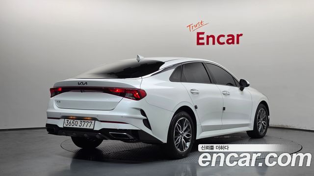 Kia K5 (III) 2.0 Trendy 2023 — фото 2