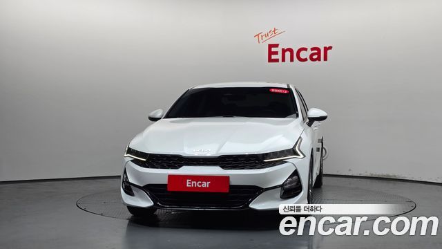 Kia K5 (III) 2.0 Trendy 2023 — фото 3