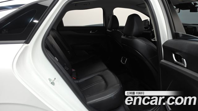 Kia K5 (III) 2.0 Trendy 2023 — фото 11