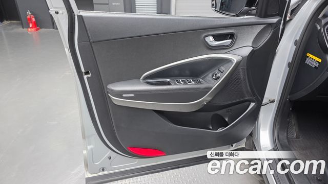 Hyundai Santa Fe The Prime Diesel 2.0 2WD Value Plus 2018 — фото 24