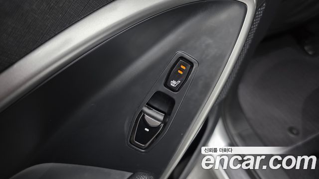 Hyundai Santa Fe The Prime Diesel 2.0 2WD Value Plus 2018 — фото 29