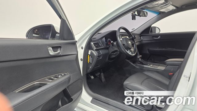Kia K5 (II) 1.7 Diesel Prestige 2019 — фото 10