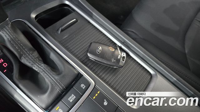 Kia K5 (II) 1.7 Diesel Prestige 2019 — фото 28