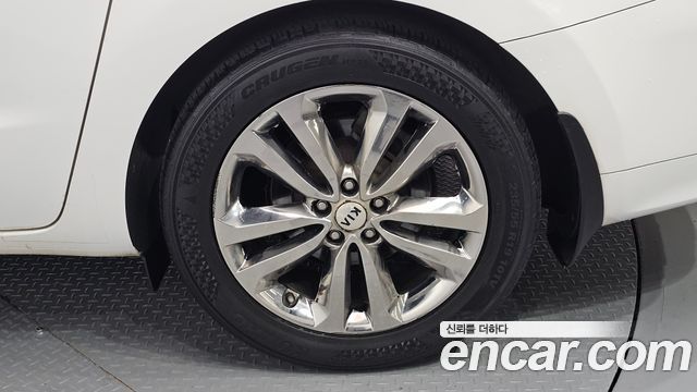 Kia Carnival 9-seater Prestige 2016 — фото 21