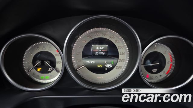 Mercedes-Benz E-Class (W212) E220 CDI Avantgarde 2016 — фото 8
