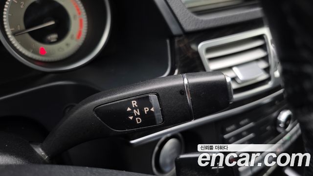 Mercedes-Benz E-Class (W212) E220 CDI Avantgarde 2016 — фото 9