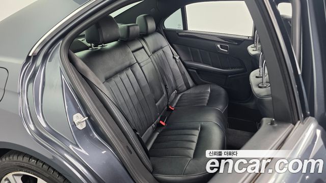 Mercedes-Benz E-Class (W212) E220 CDI Avantgarde 2016 — фото 11