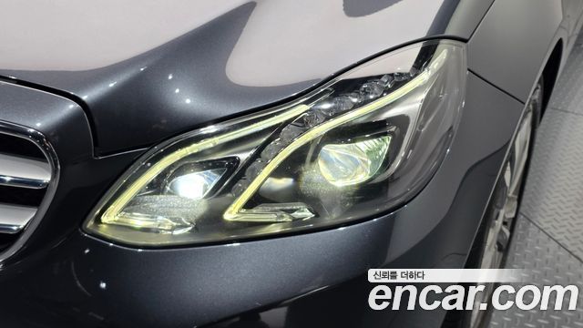 Mercedes-Benz E-Class (W212) E220 CDI Avantgarde 2016 — фото 22