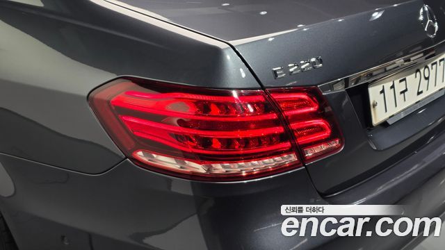 Mercedes-Benz E-Class (W212) E220 CDI Avantgarde 2016 — фото 23