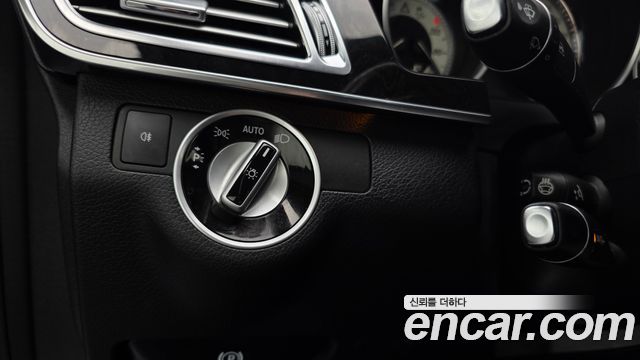 Mercedes-Benz E-Class (W212) E220 CDI Avantgarde 2016 — фото 28