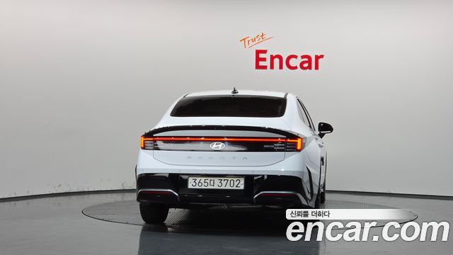 Hyundai Sonata The Edge (DN8) 2.0 Premium 2024 — фото 4