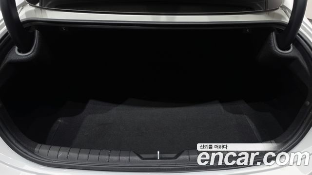 Hyundai Sonata The Edge (DN8) 2.0 Premium 2024 — фото 17