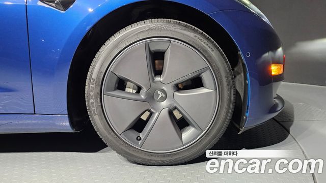 Tesla Model 3 Long Range AWD 2022 — фото 21
