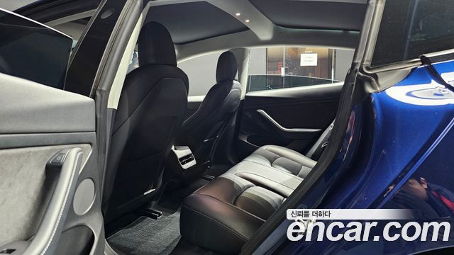 Tesla Model 3 Long Range AWD 2022 — фото 26