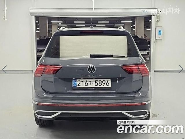 Volkswagen Tiguan (II) 2.0 TDI Prestige 2024 — фото 3
