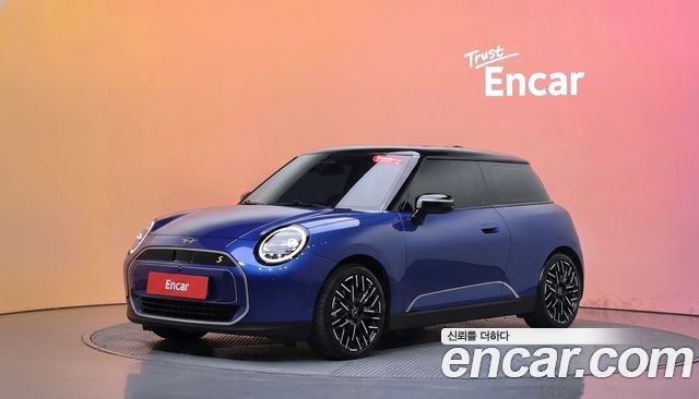 MINI Cooper Electric (IV) SE Favoured